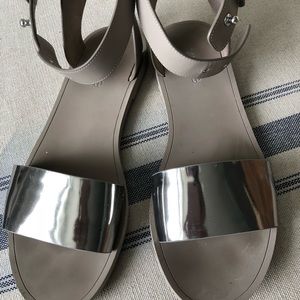 Vince Sawyer Sandal in Pewter